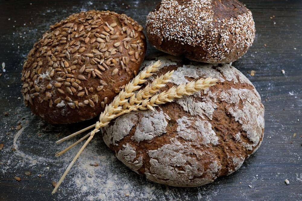 Pain de campagne rustique à croûte épaisse