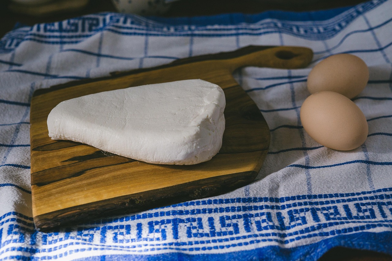 Bol de fromage blanc crémeux, exemple de fromage frais