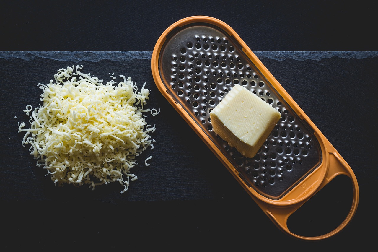 Tranche épaisse de fromage de vache à la pâte ivoire